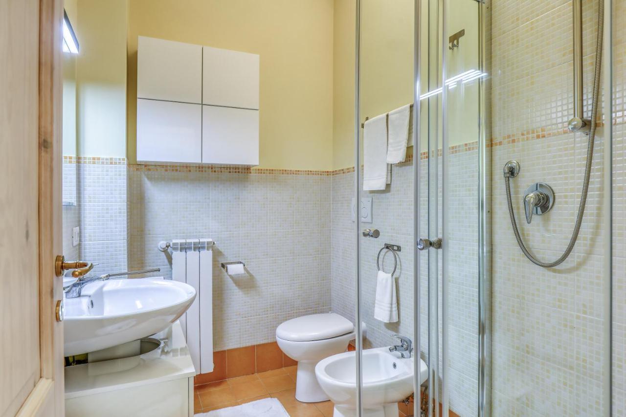 Residence Viviverde Terni Bagian luar foto