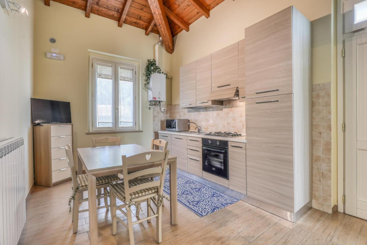 Residence Viviverde Terni Bagian luar foto